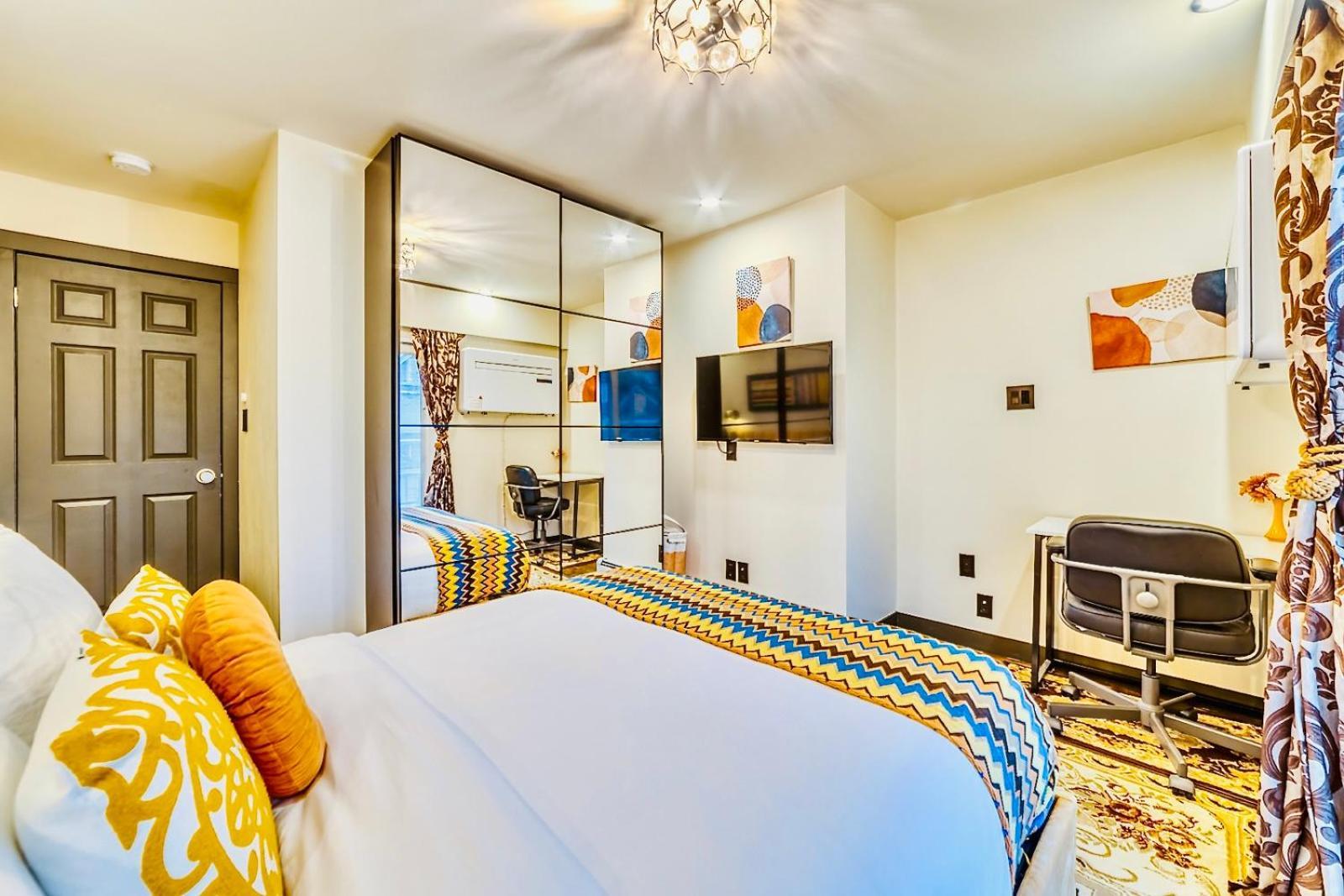 וונקובר Neocolonial Nouveau Kensington Vacation Home מראה חיצוני תמונה