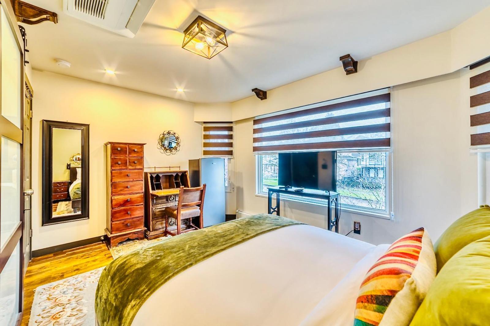 וונקובר Neocolonial Nouveau Kensington Vacation Home מראה חיצוני תמונה