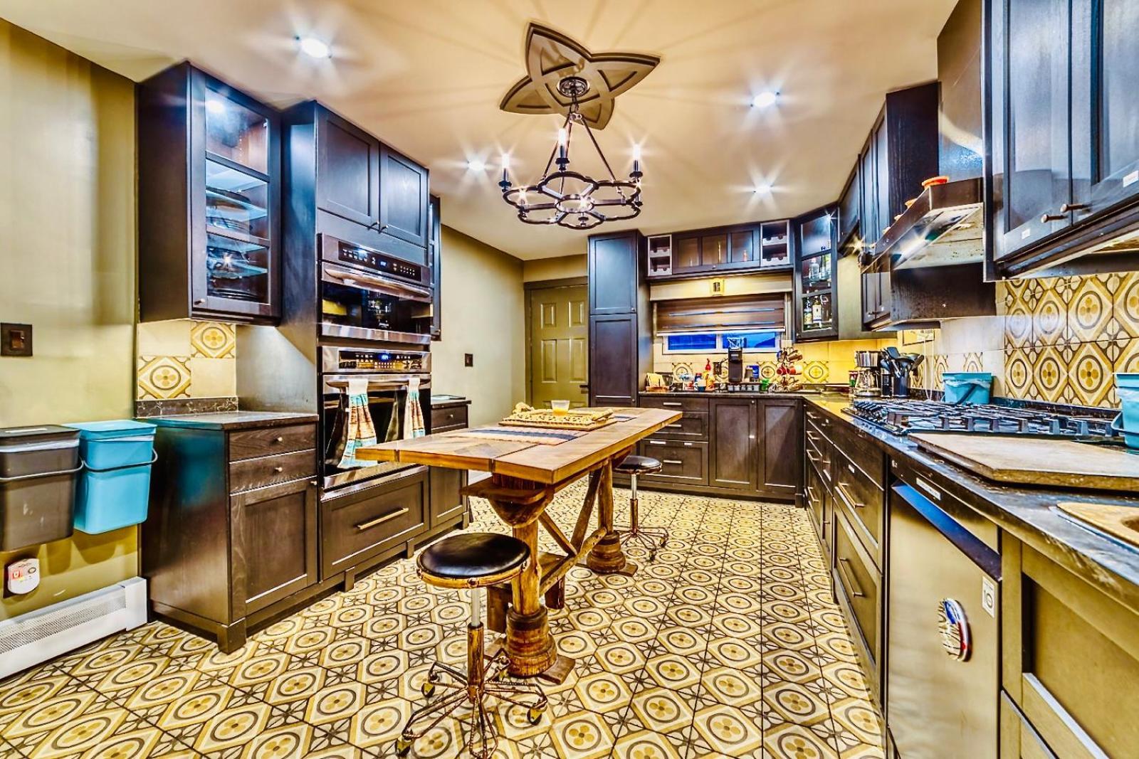 וונקובר Neocolonial Nouveau Kensington Vacation Home מראה חיצוני תמונה